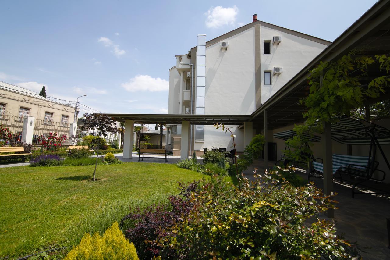 Hotel Doesi Tbilisi Eksteriør bilde